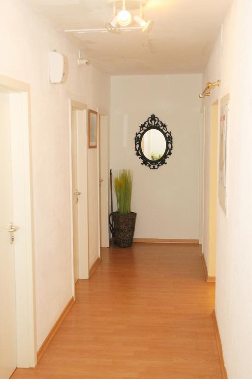 Hotel Taverne Inos Laatzen Екстериор снимка