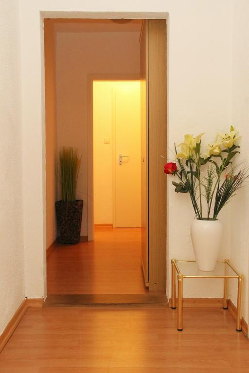 Hotel Taverne Inos Laatzen Екстериор снимка
