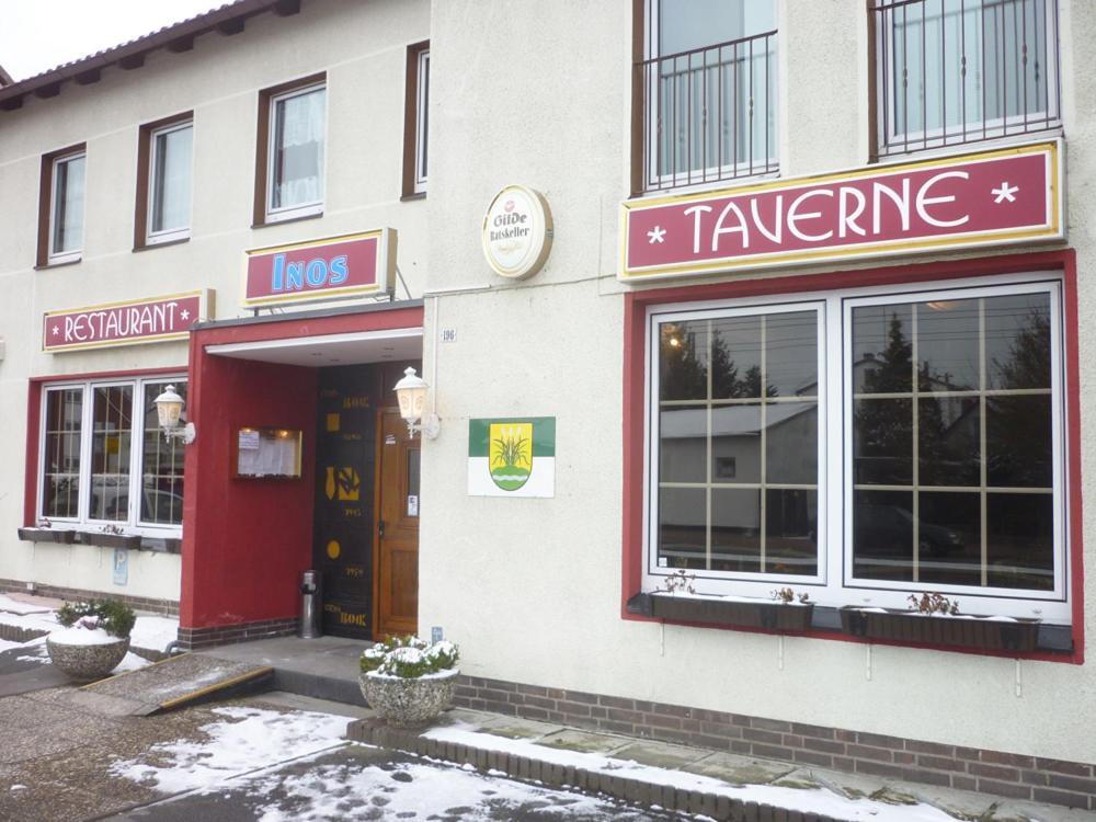Hotel Taverne Inos Laatzen Екстериор снимка